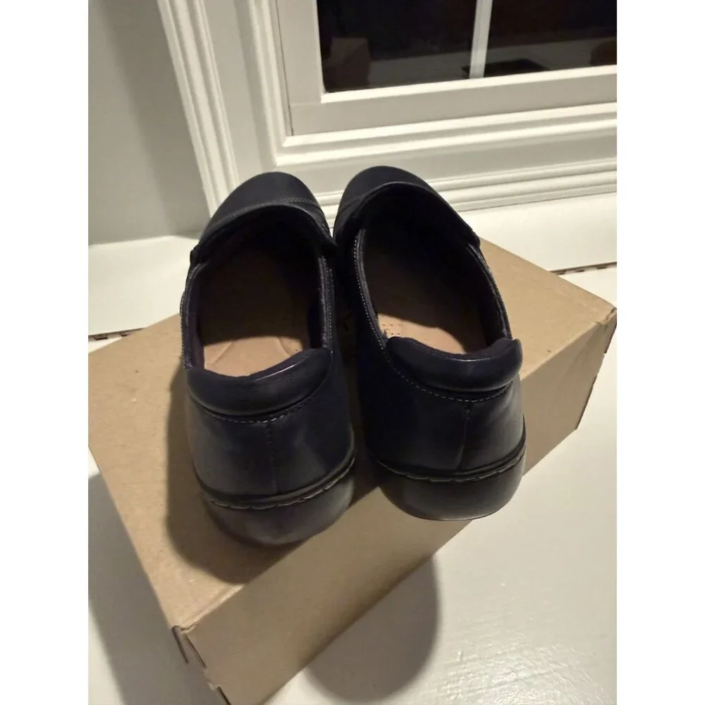 Clarks Cora Poppy Loafers Slip On Black Leather Size US 10 EU 41.5 $90 [jb] - Picture 16 of 16